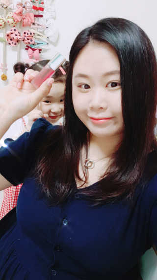 테라다이아 립 메이트 오일 — 4.17점을 준 리뷰어가 2018년 6월 올린 사용 사진