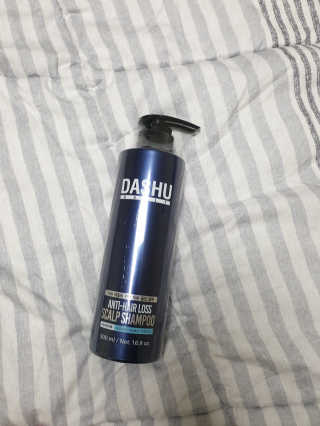 다슈코리아 다슈 데일리 단백질 한방 두피 골드 샴푸 500ml — 5점을 준 리뷰어가 2019년 11월 올린 사용 사진