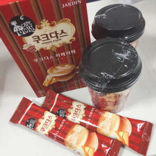 (주)쟈뎅 쟈뎅 까페모리 쿠크다스 까페라떼 — 4.5점을 준 리뷰어가 2017년 11월 올린 사용 사진