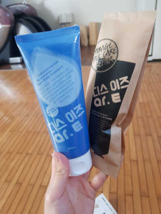 홈앤살롱 집에서 하는 모발클리닉 디스 이즈 앝 — 4점을 준 리뷰어가 2019년 8월 올린 사용 사진