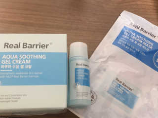 리얼베리어 아쿠아 수딩 젤 크림 대용량 기획세트 — 4점을 준 리뷰어가 2019년 6월 올린 사용 사진