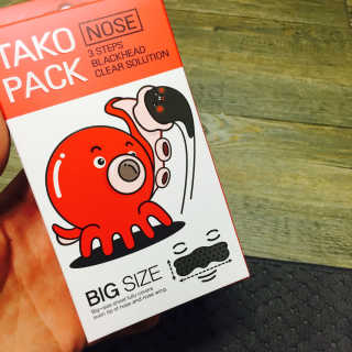 나이팅게일 TAKO PACK NOSE [문어코팩] — 5점을 준 리뷰어가 2017년 4월 올린 사용 사진
