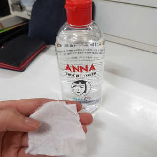 솔테라피 안나 트러블 토너 300ml — 5점을 준 리뷰어가 2019년 4월 올린 사용 사진