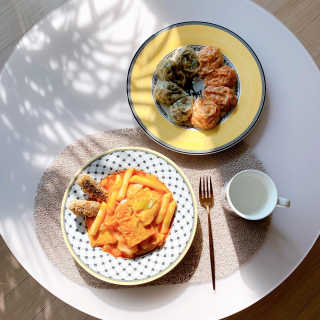 [홍코너떡볶이]옛날떡볶이 인기맛 4팩세트 — 4.5점을 준 리뷰어가 2019년 11월 올린 사용 사진