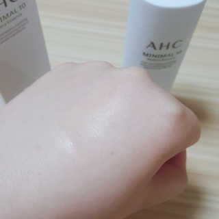 AHC 에이 에이치 씨 미니멀 10 워터리 에센스 — 3.67점을 준 리뷰어가 2018년 12월 올린 사용 사진