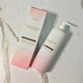 아쿠아큐링 아쿠아S링 퓨어리프레싱 헤어케어 500ml — 3.33점을 준 리뷰어가 2018년 8월 올린 사용 사진