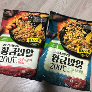 장안의 화제 황금볶음밥, 풀무원 황금밥알 200℃ — 5점을 준 리뷰어가 2019년 9월 올린 사용 사진