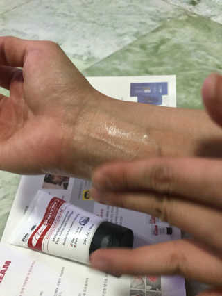 플렉스파워에이더블유에스 리커버리크림 30ml — 5점을 준 리뷰어가 2017년 5월 올린 사용 사진