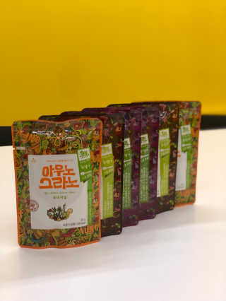 아우노그라노 오리지날, 진짜 베리, 진짜 카카오 — 5점을 준 리뷰어가 2018년 3월 올린 사용 사진