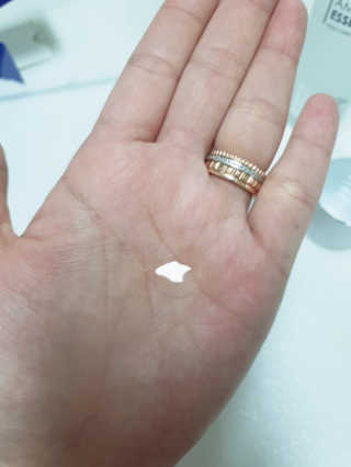 비알티씨 더 퍼스트 앰플 에센스 — 5점을 준 리뷰어가 2019년 3월 올린 사용 사진