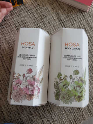 HOSA BODY WASH+BODY LOTION — 5점을 준 리뷰어가 2018년 4월 올린 사용 사진