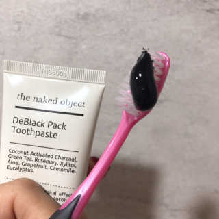 the naked object 디블랙팩치약 디블랙칫솔 세트 — 4.5점을 준 리뷰어가 2019년 1월 올린 사용 사진