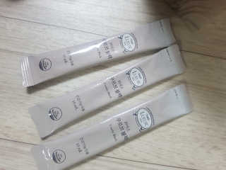 [하우투잇] 뤼에르 쿠르브 블랙 10ml x 30포 총 300ml — 5점을 준 리뷰어가 2020년 3월 올린 사용 사진