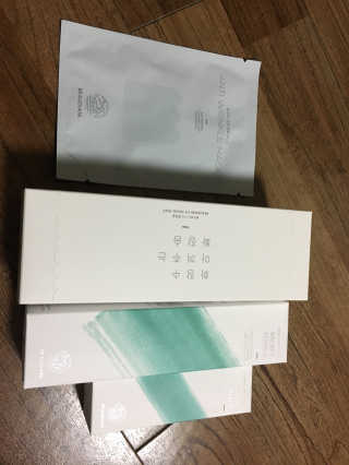 뷰디아니 01 토너, 03플루이드 세트 — 3.17점을 준 리뷰어가 2018년 4월 올린 사용 사진