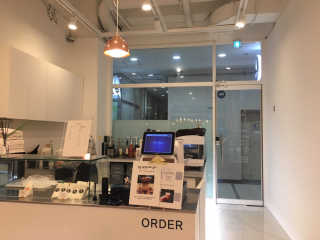 메이젠 인천논현점 [메이젠_논현]샌드위치 4개,소금커피,밀크티,마카롱 — 4점을 준 리뷰어가 2019년 3월 올린 사용 사진