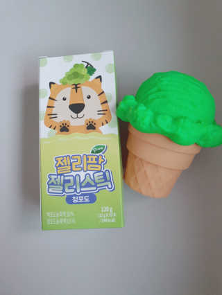 얼리버드 젤리팜 젤리스틱 — 3점을 준 리뷰어가 2019년 7월 올린 사용 사진