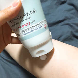 일리윤 세라마이드 아토 집중 크림 — 5점을 준 리뷰어가 2017년 6월 올린 사용 사진
