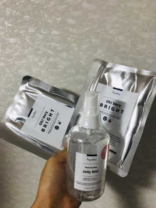 아쿠라보 마스크 부스팅 젤리 미스트 — 4.83점을 준 리뷰어가 2018년 10월 올린 사용 사진