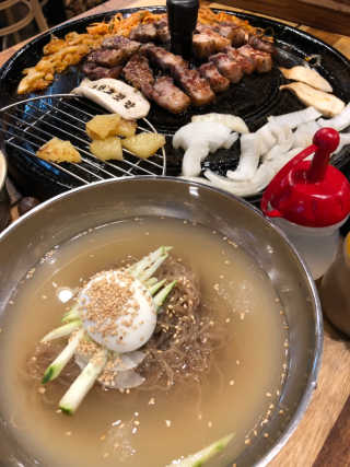 [화덕고깃간 마곡발산점] 화덕삼겹살2인분 — 5점을 준 리뷰어가 2019년 6월 올린 사용 사진