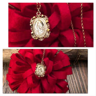 쥬얼카운티 92.5 Silver Byzantine Coin Pendant Necklace — 4점을 준 리뷰어가 2018년 12월 올린 사용 사진