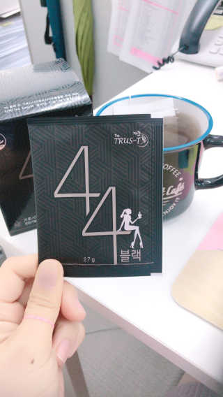 TRUS-T 트러스티44 TRUS-T 트러스티 44 다이어트 티백 — 3.5점을 준 리뷰어가 2019년 4월 올린 사용 사진