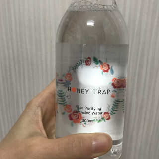 Honey Trap 허니트랩 로즈 퓨리파잉 클렌징 워터+고양이 머리띠 — 5점을 준 리뷰어가 2018년 3월 올린 사용 사진