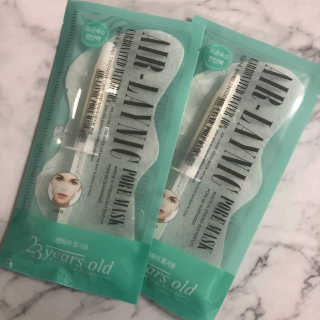23years old 에어레이닉 포어 마스크 — 5점을 준 리뷰어가 2018년 7월 올린 사용 사진