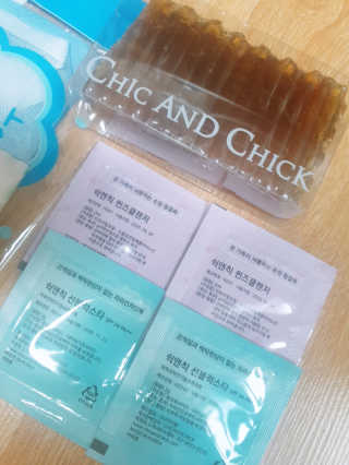 쉭앤칙 허니비바 마누카꿀비누 — 5점을 준 리뷰어가 2019년 3월 올린 사용 사진