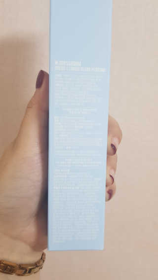 더블유드레스룸 드레스퍼퓸 150ml — 4.17점을 준 리뷰어가 2018년 10월 올린 사용 사진
