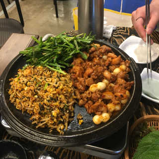 고향원조숯불닭갈비 [고향산천원조숯불닭갈비] 뼈없는 숯불닭갈비 2인세트 — 4.67점을 준 리뷰어가 2018년 9월 올린 사용 사진