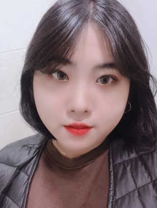 [블랙루즈] 에어 핏 벨벳틴트 시즌1 7종 중 택1+랜덤1 — 5점을 준 리뷰어가 2018년 11월 올린 사용 사진