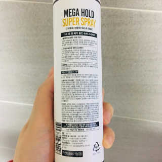 다슈코리아 다슈 포 맨 프리미엄 메가 홀드 슈퍼 스프레이 250ml — 4.5점을 준 리뷰어가 2019년 2월 올린 사용 사진