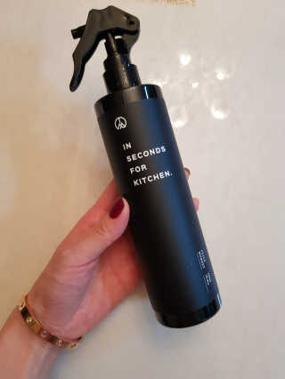 PEACE MOMENT 피스모먼트 인세컨즈포키친 320mL 천연살균소독제 — 5점을 준 리뷰어가 2018년 10월 올린 사용 사진