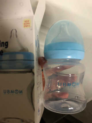 유비맘 신생아젖병 120ml 트리플팩_ 젖꼭지 포함 — 5점을 준 리뷰어가 2020년 3월 올린 사용 사진