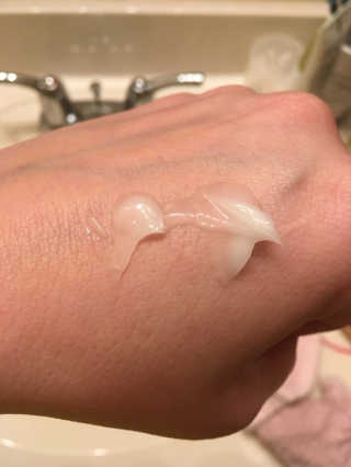 바이 위시트랜드 VITAMIN 75 CREAM — 5점을 준 리뷰어가 2018년 8월 올린 사용 사진