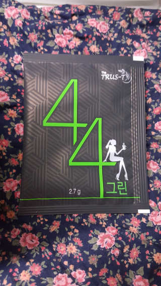 TRUS-T 트러스티44 TRUS-T 트러스티 44 다이어트 티백 — 5점을 준 리뷰어가 2019년 4월 올린 사용 사진