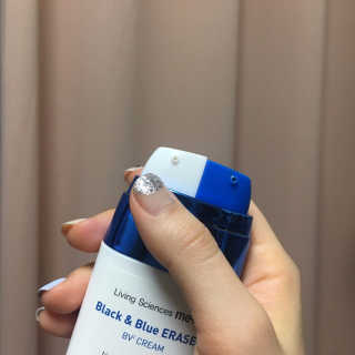 메디미 블랙 & 블루 이레이져 멍크림 — 4.5점을 준 리뷰어가 2017년 3월 올린 사용 사진