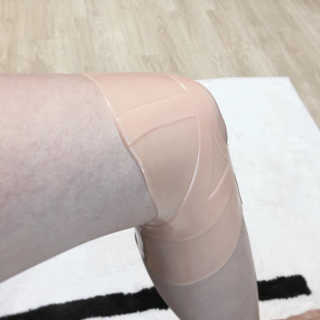 힐링팩토리 힐링케어 실리콘 무릎보호대 — 4.5점을 준 리뷰어가 2020년 2월 올린 사용 사진