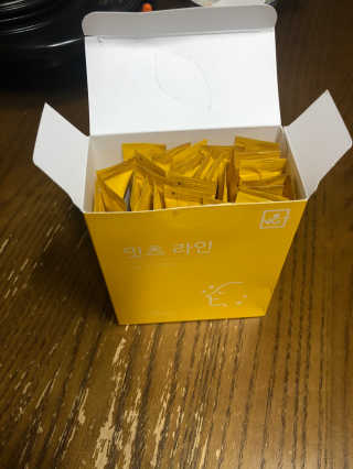 네츄럴굿띵스 잇츠 라인 30포 — 4점을 준 리뷰어가 2019년 11월 올린 사용 사진