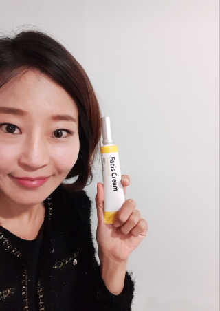 파시스 펩타이드 리프팅 크림 — 5점을 준 리뷰어가 2018년 11월 올린 사용 사진