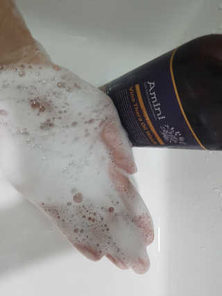 아미니 비노테라 오일워시 400ml 대용량 — 5점을 준 리뷰어가 2018년 12월 올린 사용 사진
