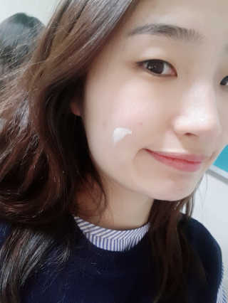 셀리맥스 글루타티온 환생 톤업크림 — 4점을 준 리뷰어가 2019년 2월 올린 사용 사진