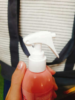 미팩토리 콜라겐 워터에센스 200ml — 5점을 준 리뷰어가 2019년 12월 올린 사용 사진