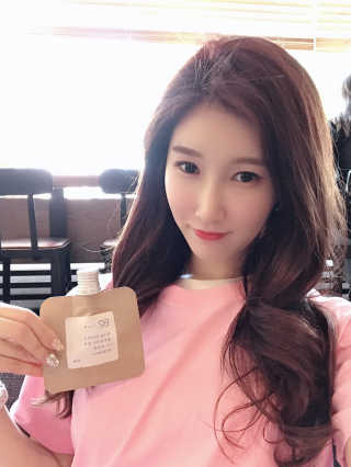 톤28 유기농 블루라이트 방어 UV 차단거리 지성용 B2 — 5점을 준 리뷰어가 2019년 5월 올린 사용 사진