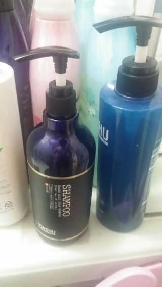 다슈코리아 다슈 데일리 한방 두피 골드 샴푸 500ml — 5점을 준 리뷰어가 2017년 5월 올린 사용 사진