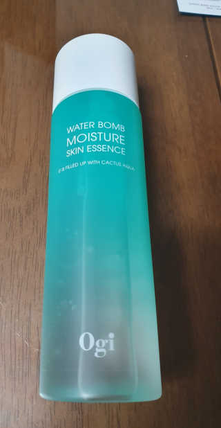 오지아이 워터 밤 모이스처 스킨 에센스 180ml — 4점을 준 리뷰어가 2020년 2월 올린 사용 사진