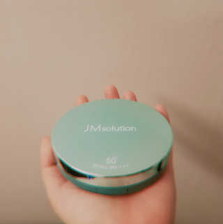 JM솔루션 청광 마린 진주 선 쿠션 펄 — 5점을 준 리뷰어가 2019년 6월 올린 사용 사진