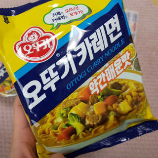 오뚜기카레면 2차 모집 — 4.5점을 준 리뷰어가 2019년 2월 올린 사용 사진