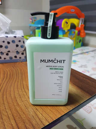 멈칫(MUMCHIT) 멜팅 바디로션 — 4.67점을 준 리뷰어가 2018년 12월 올린 사용 사진