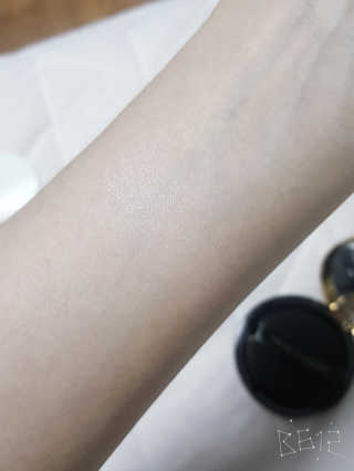 지고트 미네랄 UV 스네일 쿠션 리필포함 — 5점을 준 리뷰어가 2019년 7월 올린 사용 사진